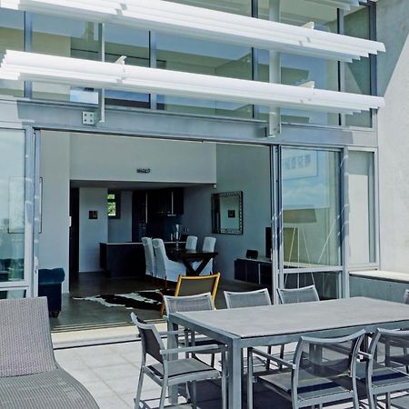 City Fringe Apartment With Sky Tower And City Views Окленд Экстерьер фото